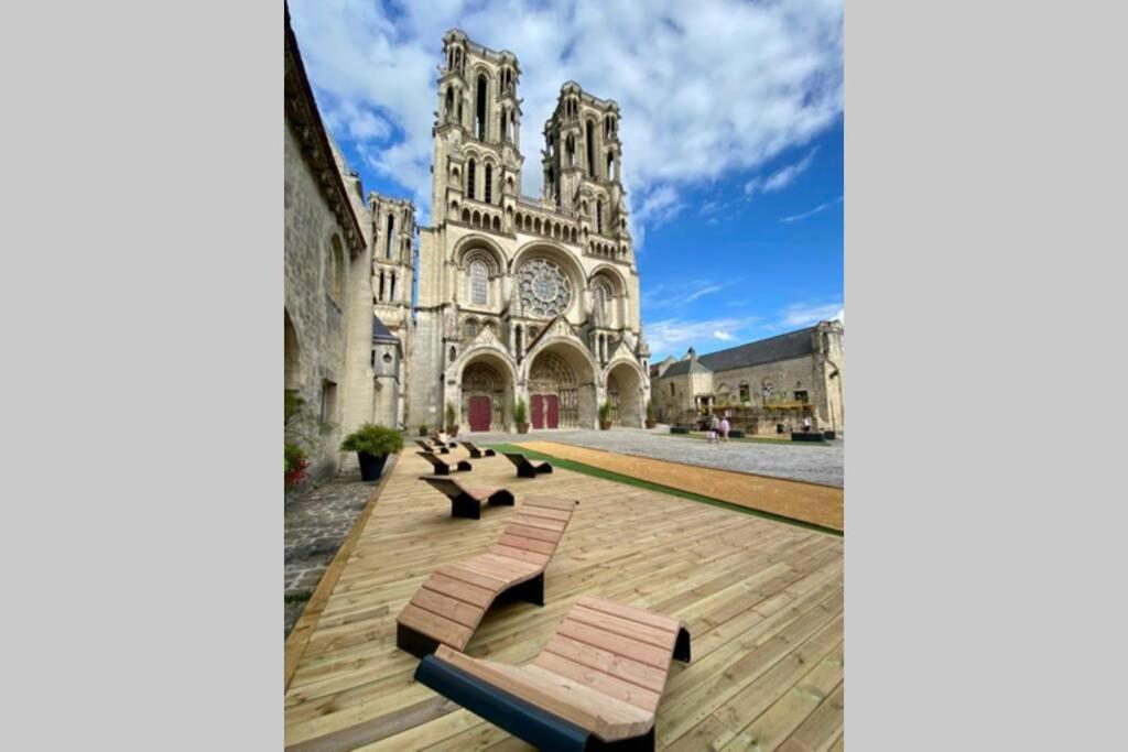 Appartement Rez-de-chaussée Laon Esterno foto