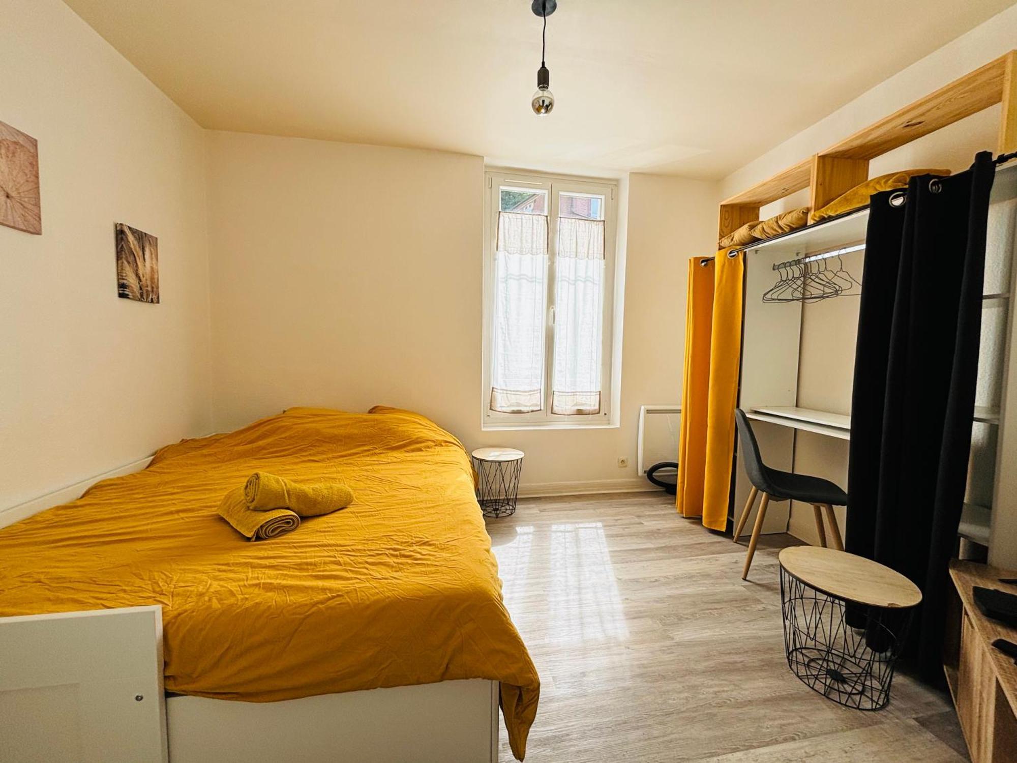 Appartement Rez-de-chaussée Laon Esterno foto